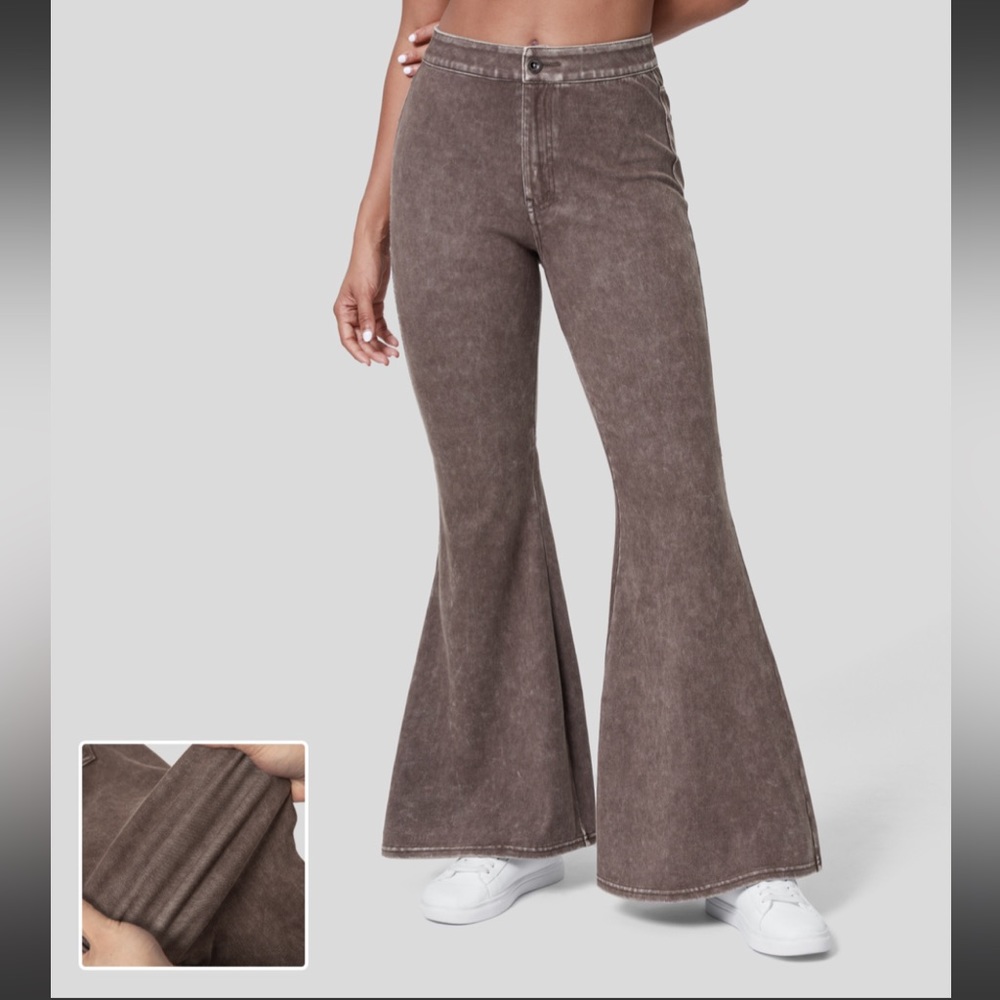 HalaraMagic™ High Waisted Back Pocket Stretchy Knit Casual Super Flare Jeans